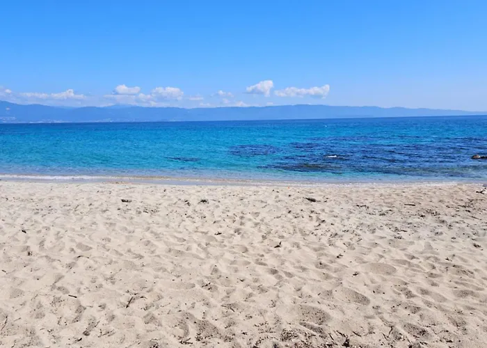 Chez Vicky, Superbe Avec Parking Prive Piscine Et Vue Exceptionnelle Ajaccio (Corsica)