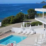 Chez Vicky, Superbe Avec Parking Privé Piscine Et Vue Exceptionnelle Appartamento *