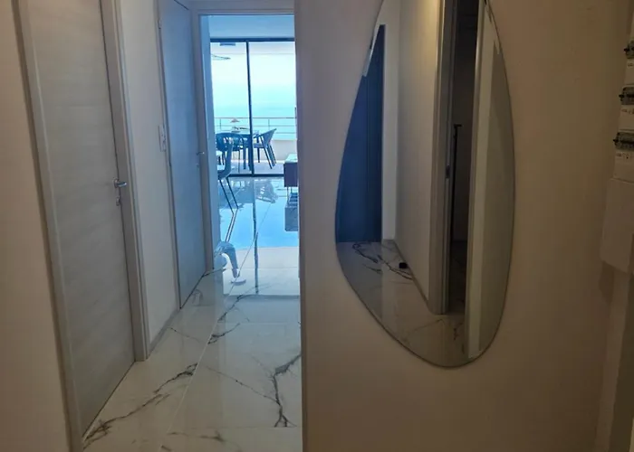 Chez Vicky, Superbe Avec Parking Prive Piscine Et Vue Exceptionnelle Appartement